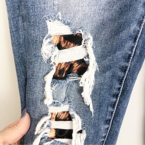 KANCAN | Distressed Leopard Animal Print Stretch Skinny Jeans Women’s Size 3/25 - Picture 8 of 13